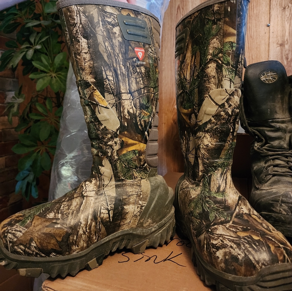 Redwing Irish Setter insulated rubber boots